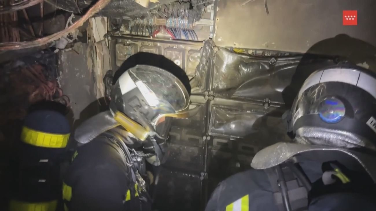 Una mujer de 79 años sufre intoxicación leve en incendio en Leganés.