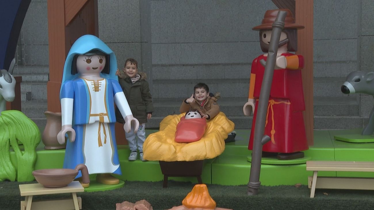 El belén de Playmobil a tamaño real más grande de España se encuentra en Leganés.