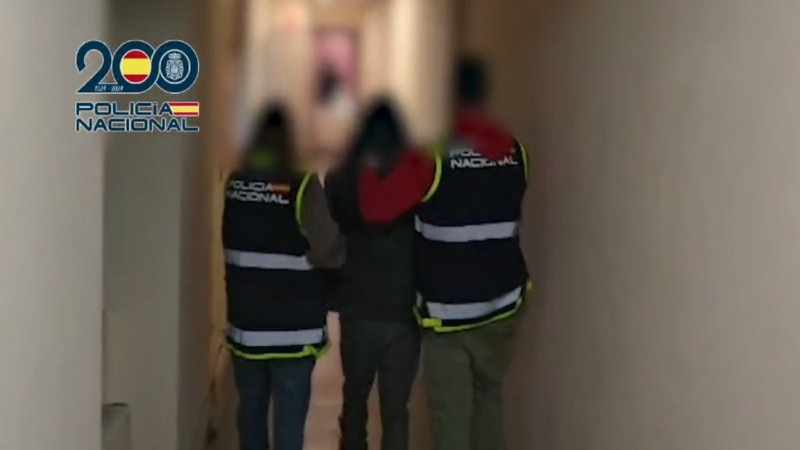 Oleada de robos en Leganés: Detenido por sustraer balizas V-16 en vehículos