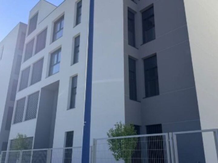 Leganés entrega 108 viviendas en alquiler en Puerta de Fuenlabrada a sus adjudicatarios