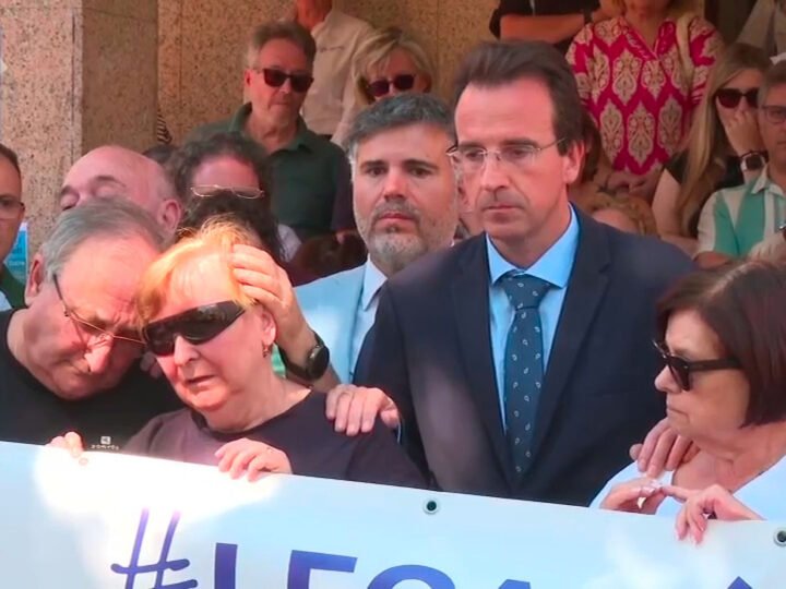 El Ayuntamiento de Leganés rinde tributo a la mujer asesinada por su pareja