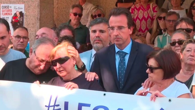 El Ayuntamiento de Leganés rinde tributo a la mujer asesinada por su pareja