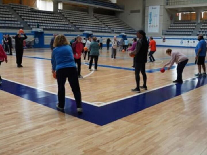 Los usuarios de ‘Mayores en Forma’ de Leganés reclaman más monitores y una solución a las listas de espera